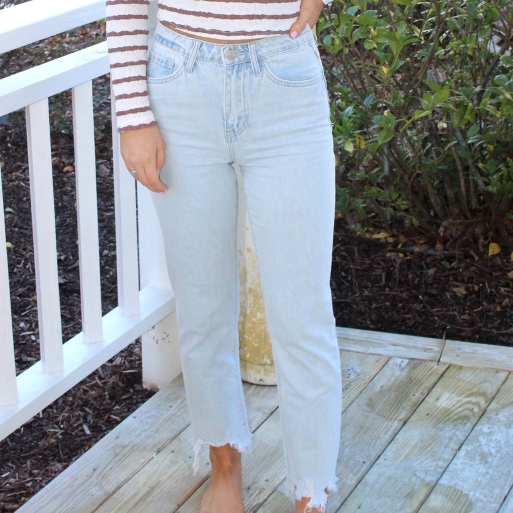Light wash jeans